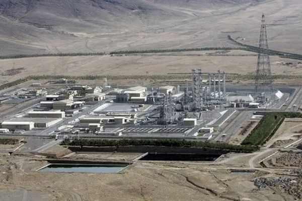 بازی آمریکا لو رفت؛ نطنز قبل از حمله تخلیه شده بود!