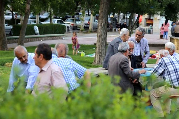 جدول زمان‌بندی واریز حقوق بازنشستگان مهر ۱۴۰۴ | واریز مبلغ ۷ تا ۱۰ میلیون تومان معوقات حقوق بازنشستگان