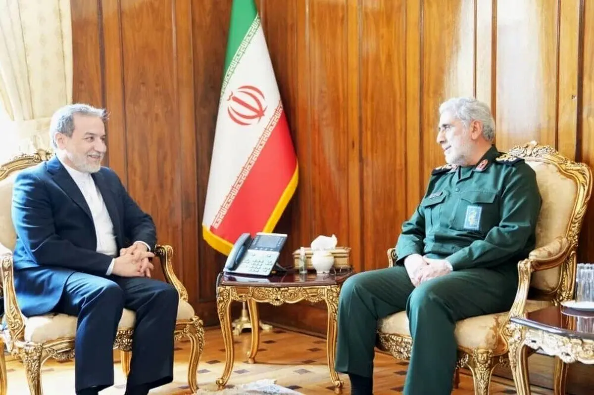 عراقچی و قاآنی عضو بنیاد حفظ آثار دفاع مقدس و مقاومت شدند