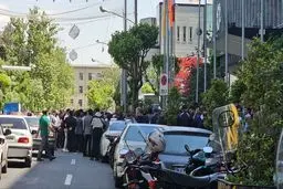 تصاویر تجمع در اعتراض به زاکانی مقابل شهرداری 