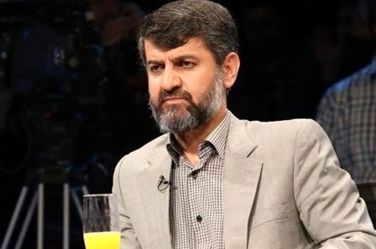 عکس پرحاشیه مدیرمسئول کیهان بر مزار مهسا امینی