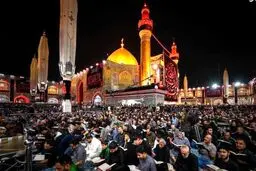 تصاویر اولین شب قدر در حرم امیرالمومنین (ع)