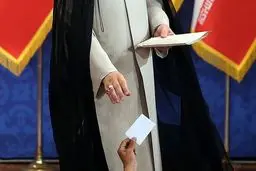 تناقض‌ آماری رئیس جمهور/ پشت پرده وعده رئیسی درباره توقف تورم