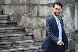 پاسخ کنایه‌آمیز آذری جهرمی به شریعتی: ‌این مدرسه بچه‌هاش بی تربیتند!