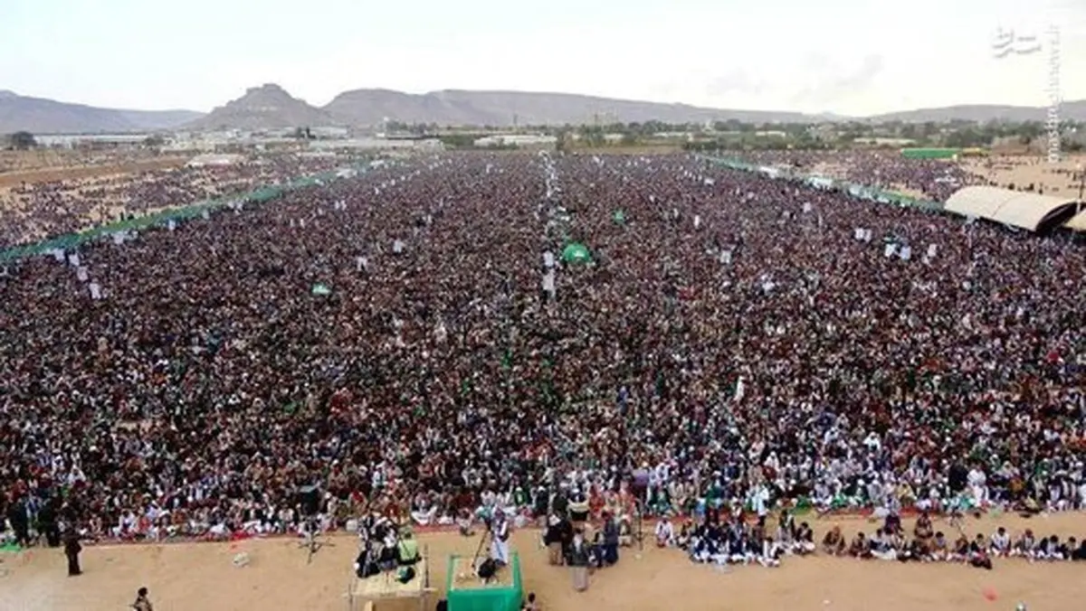 نمایش خودرویی دیدنی به مناسبت ولادت رسول اکرم (ص)