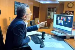 رئیس نیست اما همچنان خیرش به والیبال می‌رسد