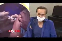 خواننده معروف بعد از تزریق واکسن کرونا زد زیر آواز؛فیلم