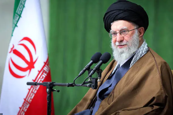 رهبر انقلاب: نباید انگیزه‌های دوران دفاع مقدس خاموش شود