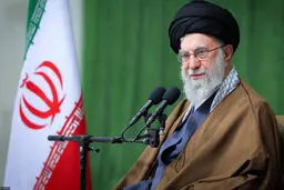 رهبر انقلاب: نباید انگیزه‌های دوران دفاع مقدس خاموش شود