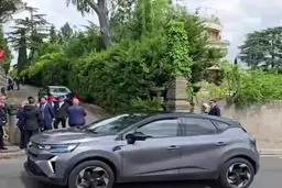 ورود هیات ایرانی به محل مذاکرات در رم