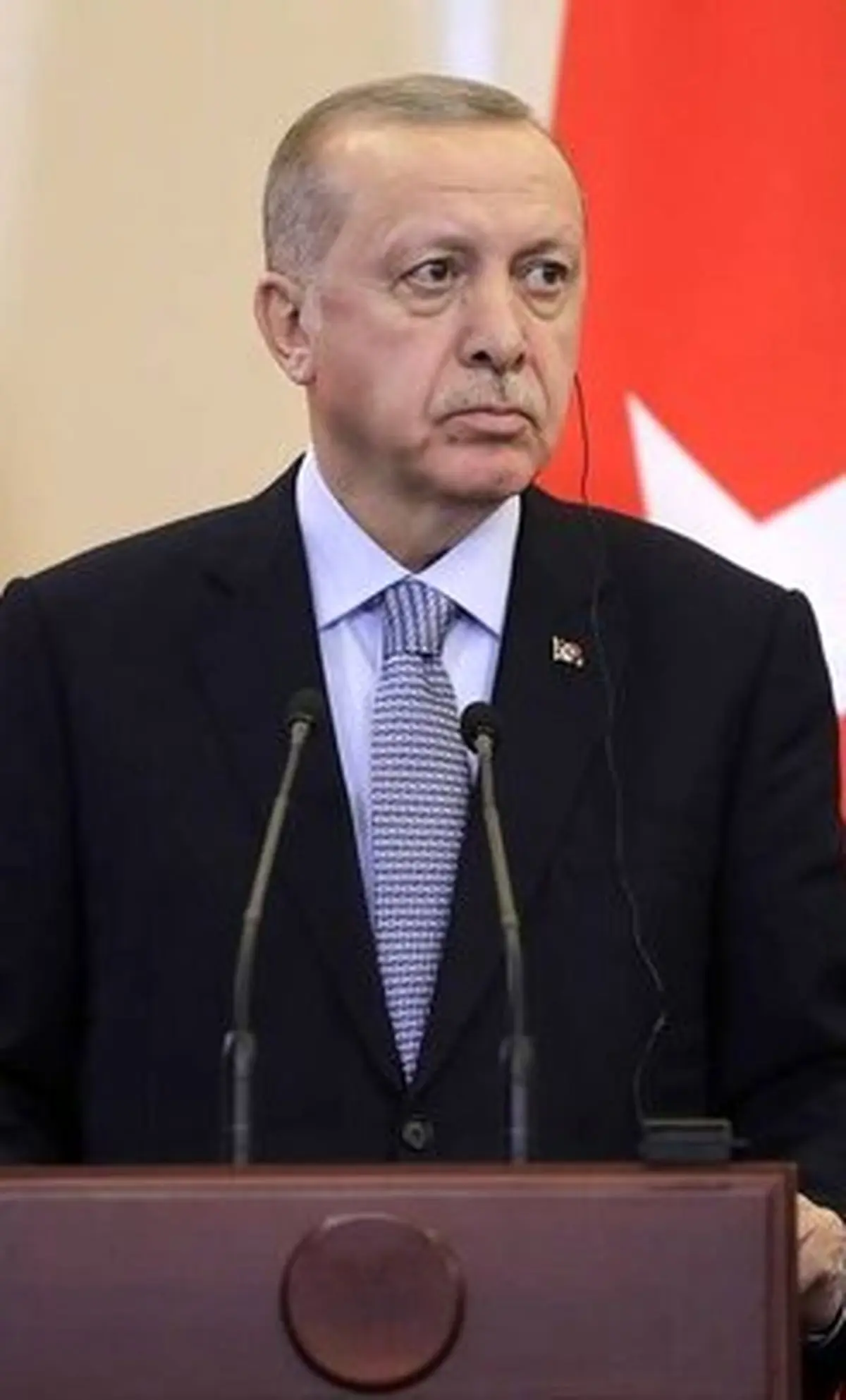 غرب چشمش را بر وحشی‌گری یونان با پناهجویان بسته است