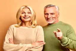 دلیلی که زن ها رو زودتر از مردها پیر میکنه