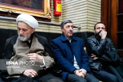 محمد شریعتمداری