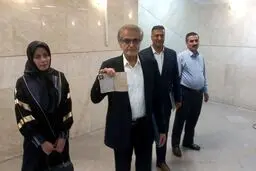 علی صوفی در انتخابات ثبت‌نام کرد