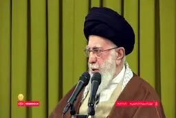  رهبر انقلاب: آمریکا زیر نفوذ قدرتمندان مالی درجه اول دنیاست