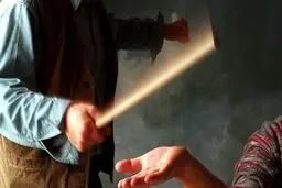 جزئیات ماجرای تنبیه بدنی شدید دانش‌آموز توسط معلم / دانش‌آموز بی‌هوش شد

