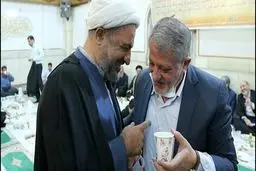 کل کل محسن هاشمی و حمید رسایی بر سر «استخر فرح»