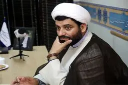 تجسس در زندگی افراد حرام است؛ خیلی کار زشتی ست
