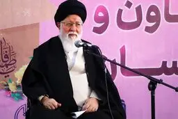 علم الهدی : می‌خواهید مقابل امام رضا بایستید؟
