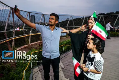 یادبود