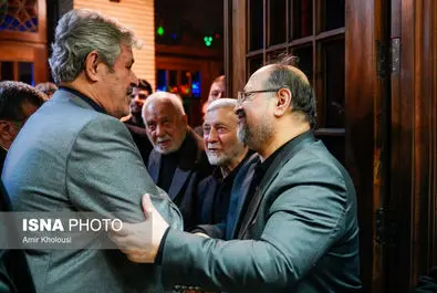 محمد شریعتمداری