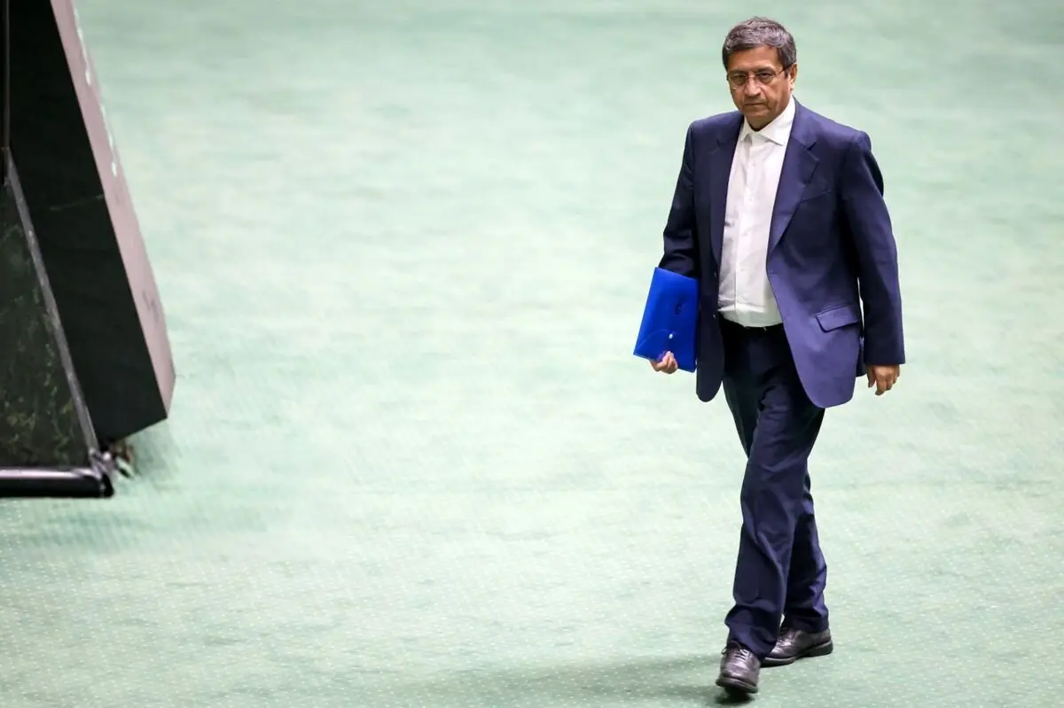 اولین استیضاح در دولت پزشکیان/ ۱۲ اسفند همتی استیضاح می‌شود