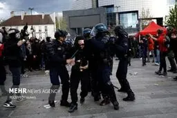 اتحادیه‌های پلیس فرانسه: قانون مقابله با «آشوبگران» تدوین شود