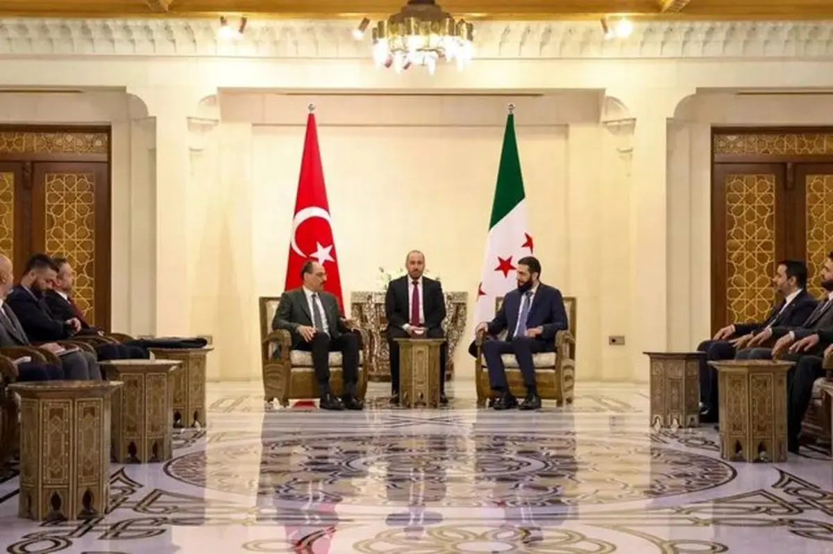 دیدار الجولانی با رئیس سرویس اطلاعات ترکیه در دمشق