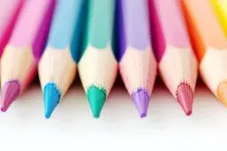 بهترین مدادرنگی برای مدرسه که باعث خلاقیت بیشتر می شود!