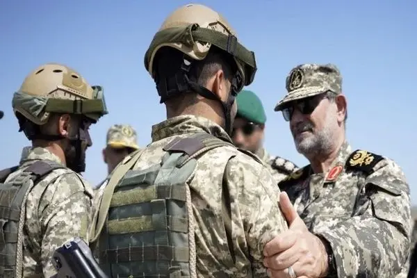 ایران آماده بستن فوری تنگه هرمز