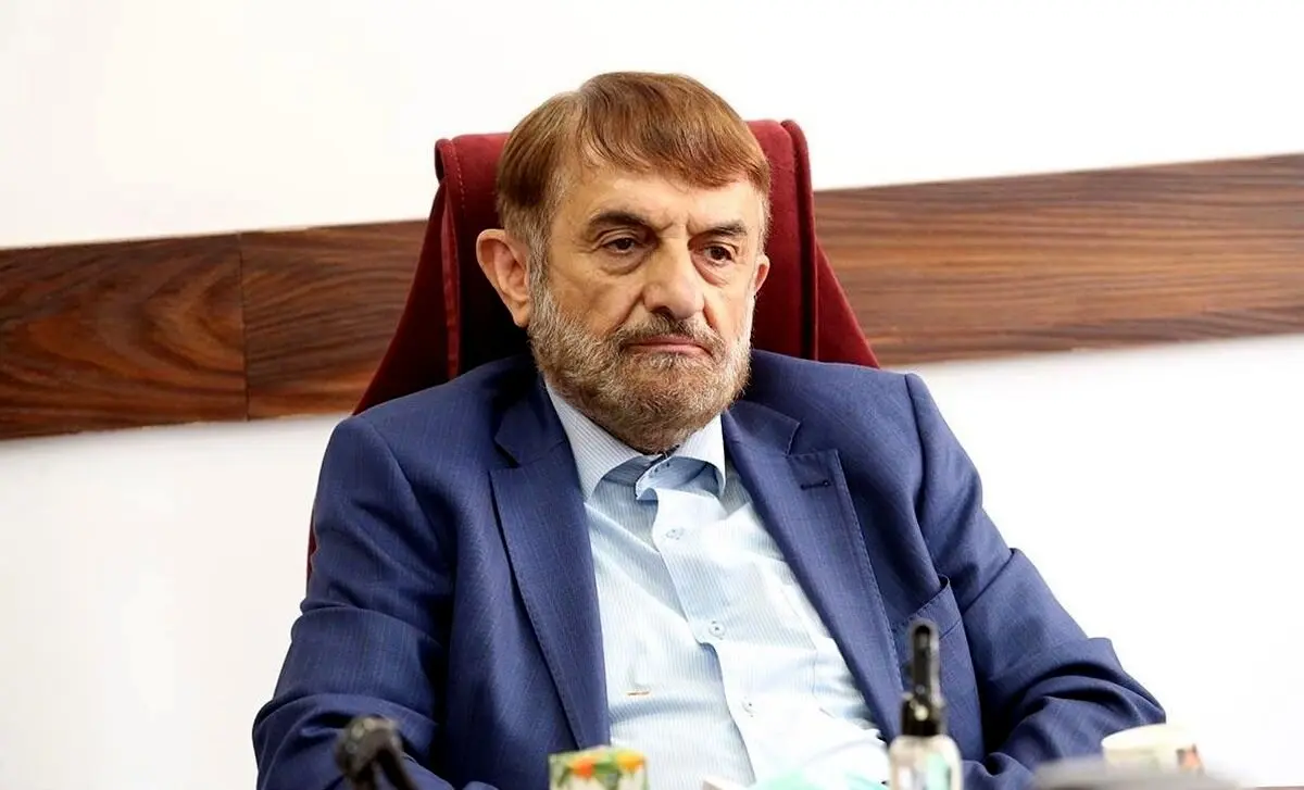 ادعای عضو مجمع درخصوص نفوذ انگلیس در نفت ایران + ویدئو