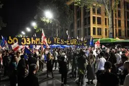 آیا آشفتگی در گرجستان ممکن است باعث مداخله روسیه شود؟