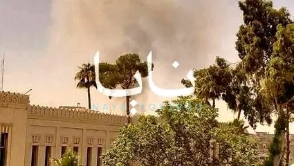 لحظه انفجار در نزدیکی محا اقامت امانوئل مکرون