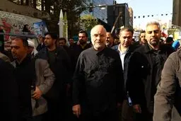 رئیس مجلس در راهپیمایی یوم‌الله ۱۳ آبان + تصاویر