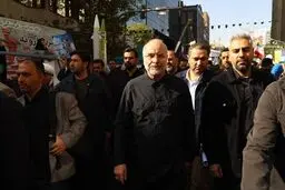 رئیس مجلس در راهپیمایی یوم‌الله ۱۳ آبان + تصاویر