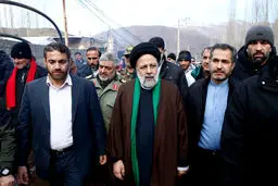 سخنان رئیسی در میان زلزله‌زدگان خوی