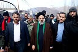 سخنان رئیسی در میان زلزله‌زدگان خوی