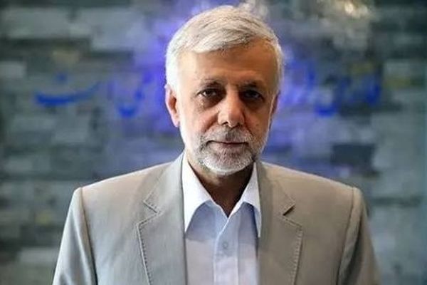 آقای پزشکیان ، شما رییس جمهور هستید نه منتقد!