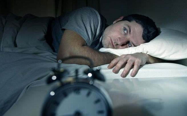 توصیه‌های شگفت‌انگیز طب ایرانی برای خواب مناسب