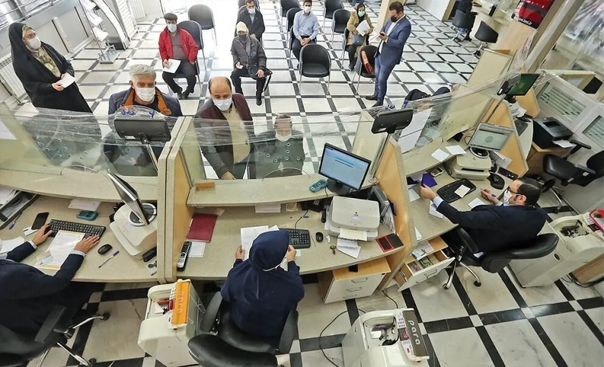 بازنشستگان بخوانند| چطور وام 100 میلیونی بگیریم؟