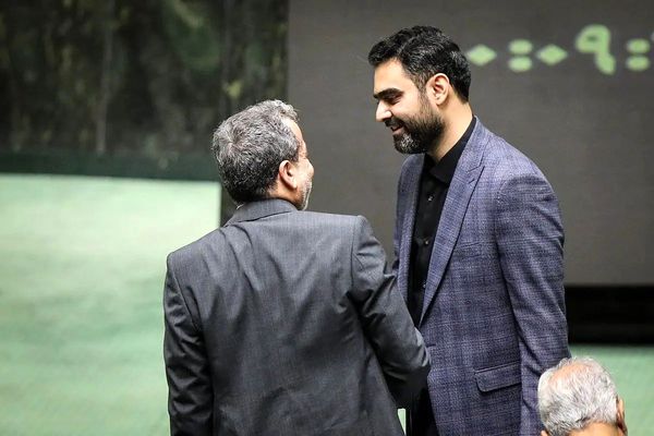 ادعای امیرحسین ثابتی: ممکن است همه چهارشنبه‌ها تعطیل شوند!