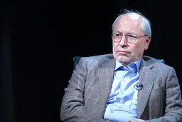 نیلی : باید با آمریکا تاپیش از پایان جام جهانی به توازن مثبت برسیم