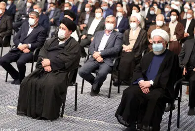 رهبر انقلاب سران