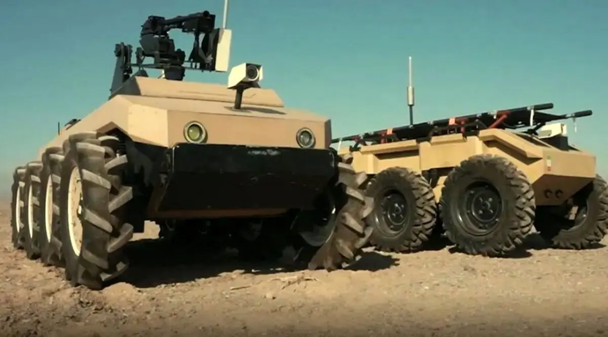 ربات جنگجوی پیشرفته‌ ایران رونمایی شد