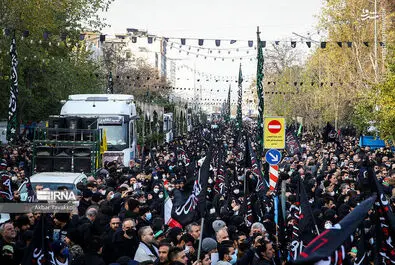 تشییع پیکر ۲۰۰ شهید گمنام