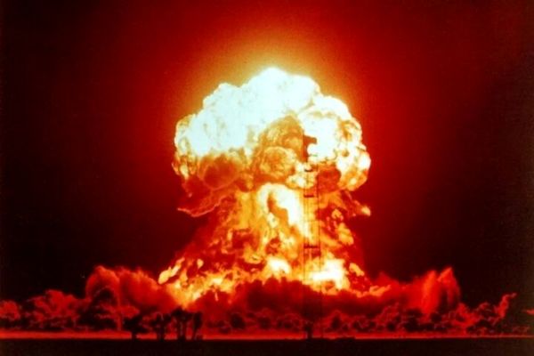 صدای مهیب در دزفول؛ عملیات انهدام مهمات فرسوده پشت پرده انفجارها!