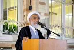تصاویر بزرگداشت شهیدبهشتی در دبیرستان دین دانش قم