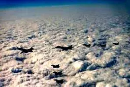 استقرار بمب افکن‌های «بی-۱» آمریکا نزدیک کره شمالی