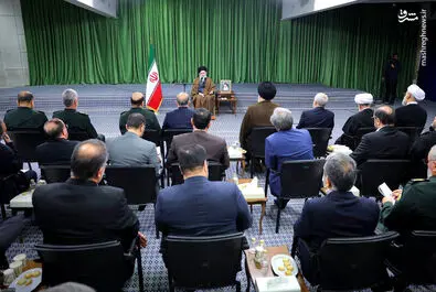 رهبر انقلاب