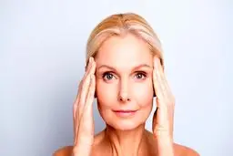 درمان افتادگی پلک با تزریق ژل و بوتاکس ممکن است؟